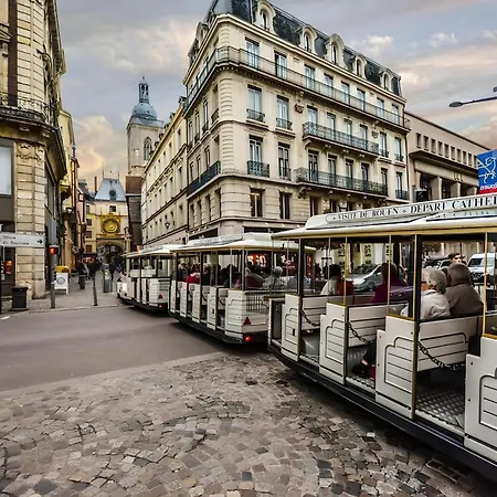 Апартаменты Chasselievre Paisible Calme -rouen 